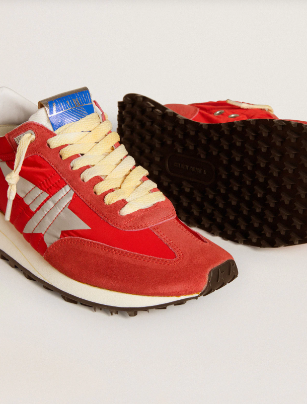MARATHON avec tige en nylon rouge et étoile argentée