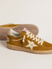 BALL STAR en daim avec étoile en cuir beige et contrefort en cuir façon poulain