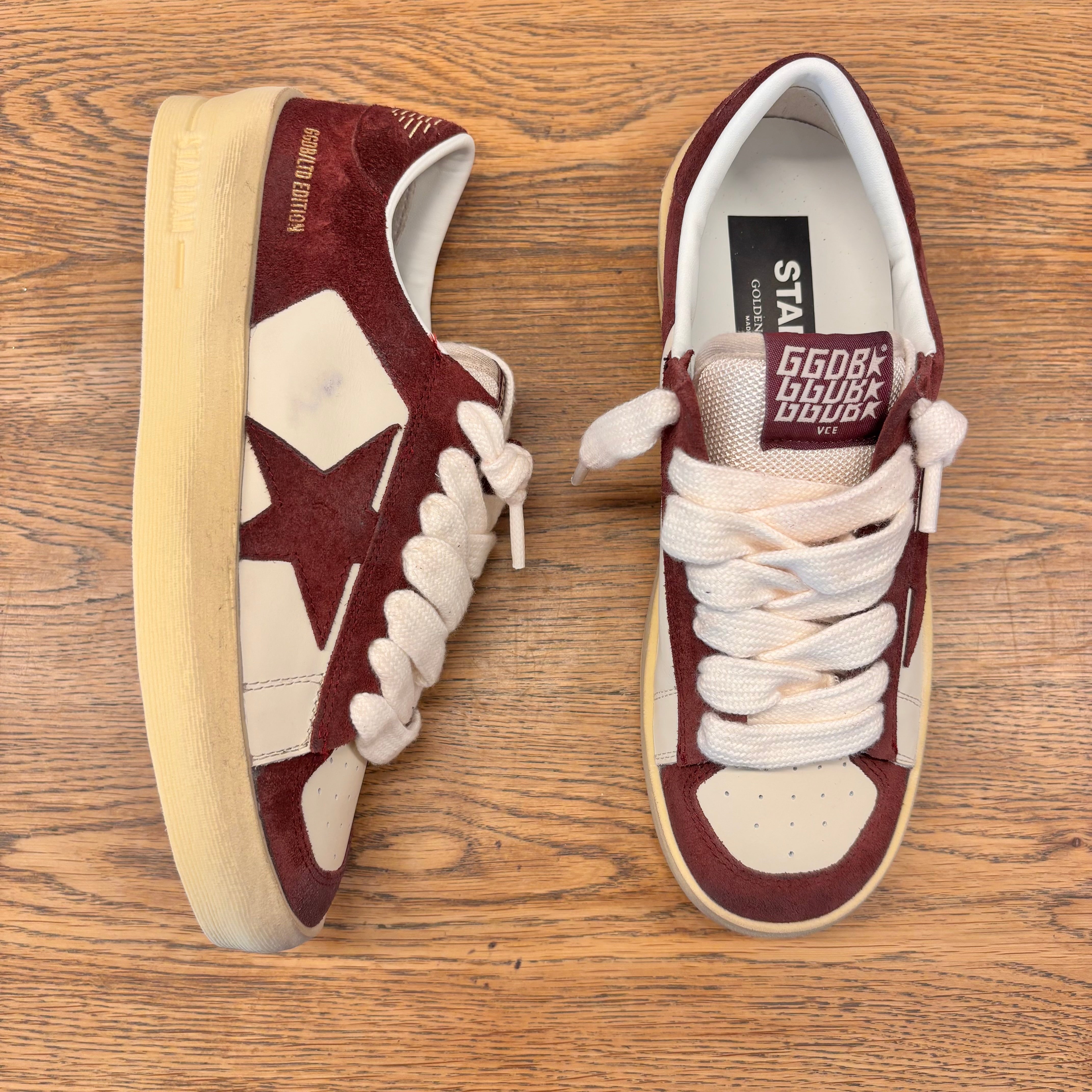 Stardan LTD en cuir nappa blanc et daim bordeau
